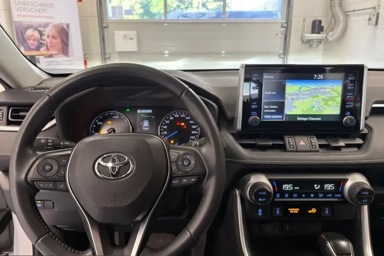 Toyota RAV4 din 2021 cu 73.377 km - oferta TOY220308 - foto 8