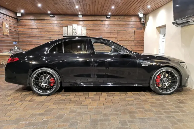 Mercedes-Benz E 53 AMG (Clasa E) din 2025 cu 13.000 km - oferta MER220314 - foto 6