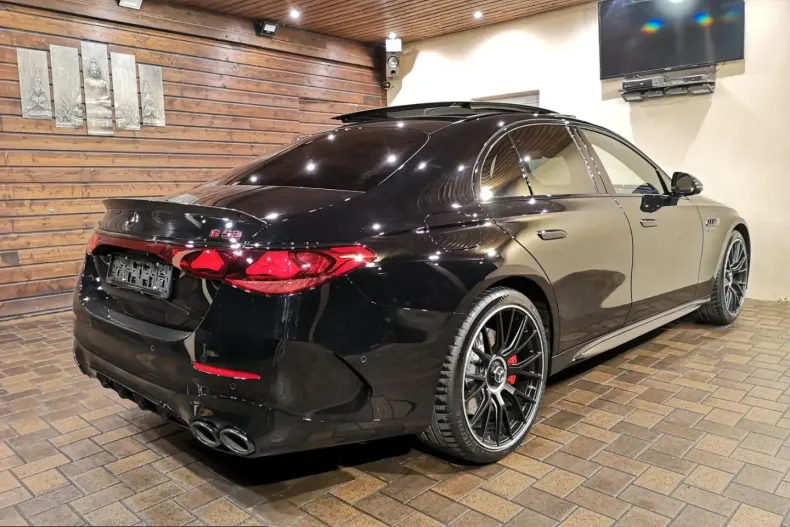 Mercedes-Benz E 53 AMG (Clasa E) din 2025 cu 13.000 km - oferta MER220314 - foto 8