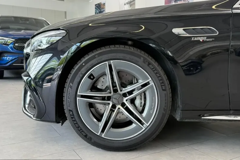 Mercedes-Benz E 53 AMG (Clasa E) din 2025 cu 41.842 km - oferta MER220316 - foto 9