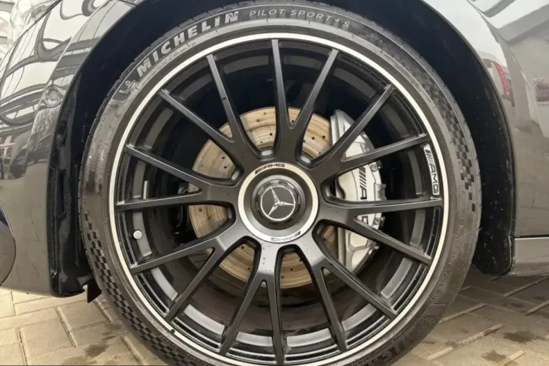 Mercedes-Benz E 53 AMG (Clasa E) din 2025 cu 21.155 km - oferta MER220318 - foto 5