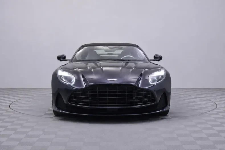 Aston Martin DB12 din 2024 cu 1.500 km - oferta AST220320 - foto 2