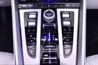 Aston Martin DB12 din 2024 cu 1.500 km - oferta AST220320 - foto 17