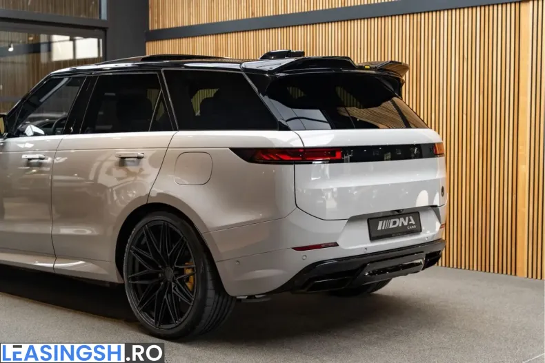 Land Rover Range Rover Sport din 2025 cu 9.982 km - oferta LAN220321 - foto 12