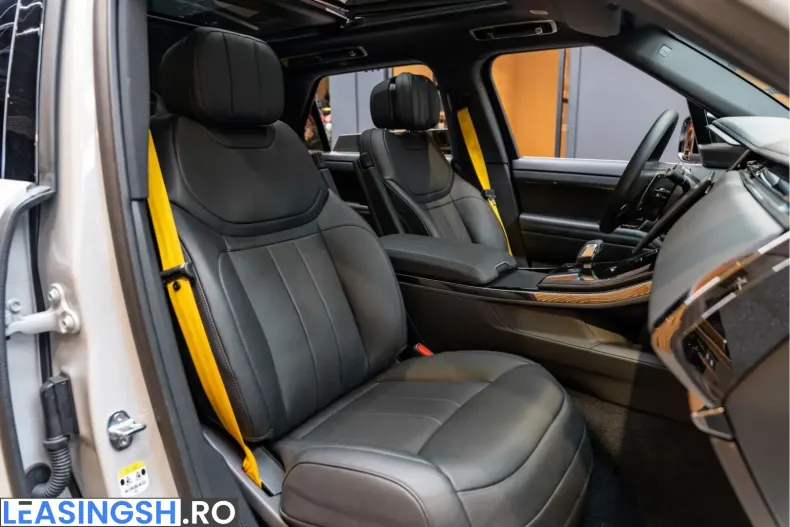 Land Rover Range Rover Sport din 2025 cu 9.982 km - oferta LAN220321 - foto 46