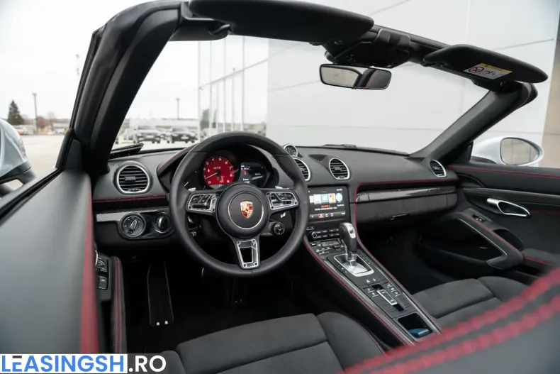 Porsche Boxster din 2025 cu 2.500 km - oferta POR220323 - foto 4