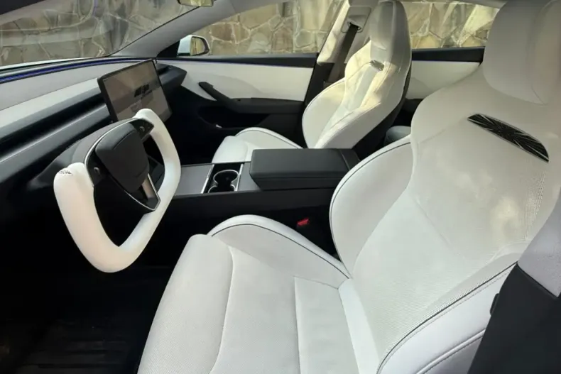 Tesla Model 3 din 2024 cu 23.000 km - oferta TES220324 - foto 12