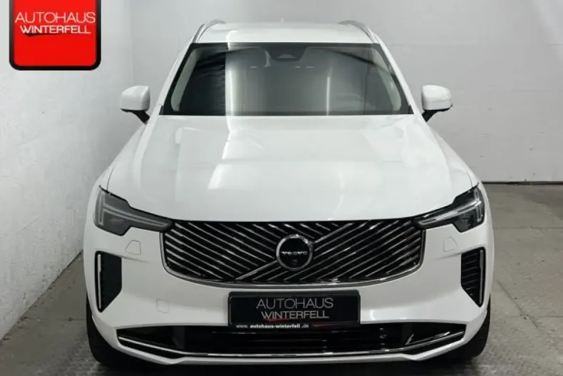 Volvo XC90 din 2025 cu 29.987 km - oferta VOL220345 - foto 6