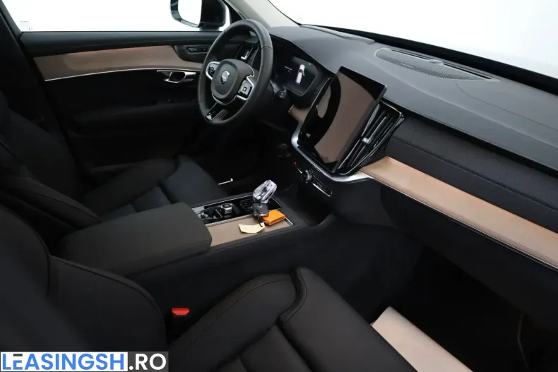 Volvo XC90 din 2025 cu 18.640 km - oferta VOL220347 - foto 8