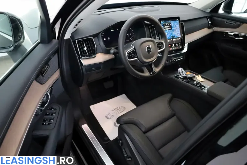 Volvo XC90 din 2025 cu 18.640 km - oferta VOL220347 - foto 12