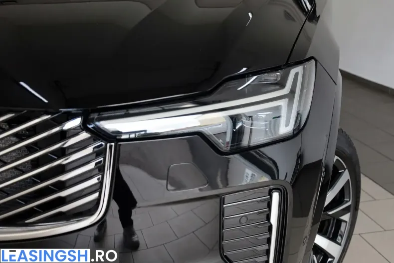 Volvo XC90 din 2025 cu 18.640 km - oferta VOL220347 - foto 35
