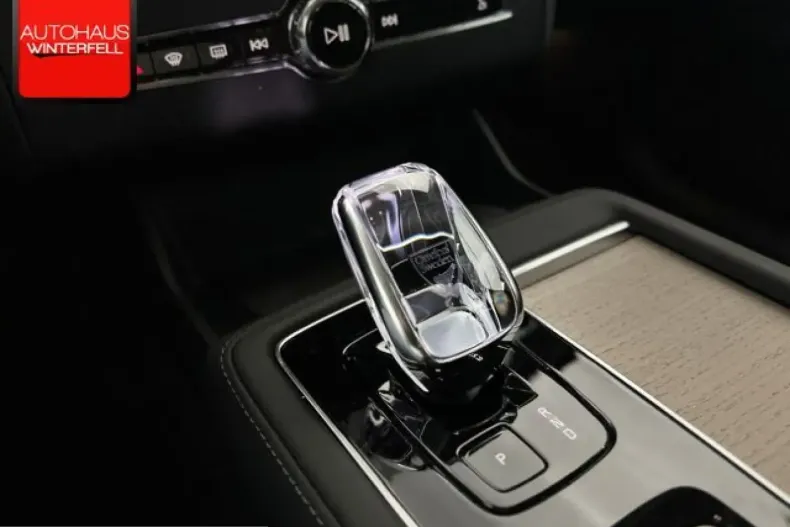 Volvo XC90 din 2025 cu 15.550 km - oferta VOL220348 - foto 21