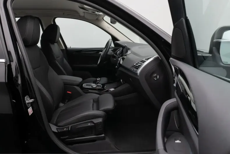 BMW X3 (Seria X) din 2023 cu 58.954 km - oferta BMW220359 - foto 24