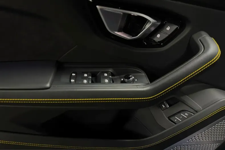 Lamborghini Urus din 2022 cu 55.000 km - oferta LAM220367 - foto 14