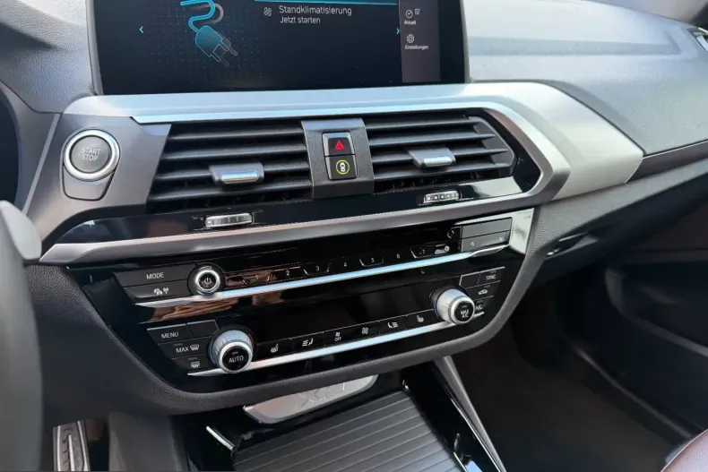 BMW X3 (Seria X) din 2021 cu 68.245 km - oferta BMW220369 - foto 11