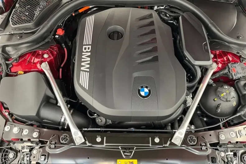 BMW 550 (Seria 5) din 2025 cu 7.740 km - oferta BMW220384 - foto 12