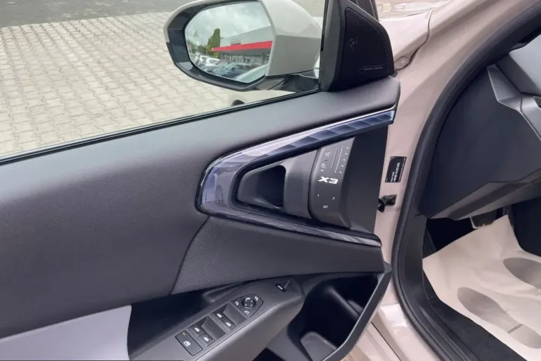 BMW X3 (Seria X) din 2025 cu 17.310 km - oferta BMW220388 - foto 9