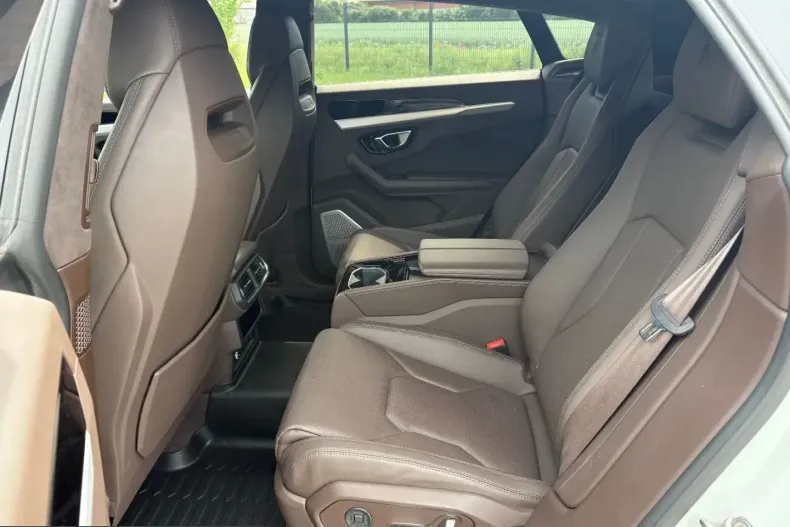 Lamborghini Urus din 2022 cu 79.000 km - oferta LAM220393 - foto 16