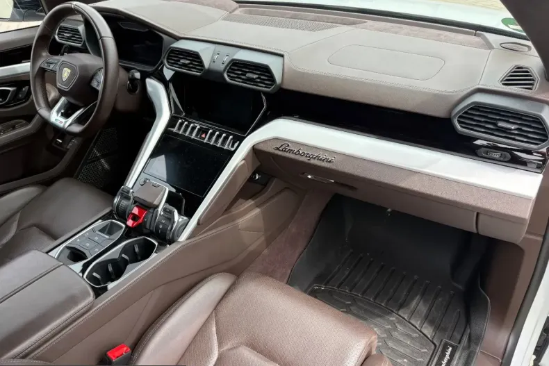 Lamborghini Urus din 2022 cu 79.000 km - oferta LAM220393 - foto 19