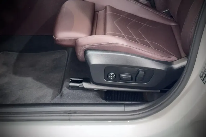 BMW X1 (Seria X) din 2024 cu 69.999 km - oferta BMW220401 - foto 10