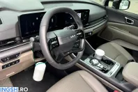Kia Carnival din 2025 cu 12.094 km - oferta KIA220403 - foto 8