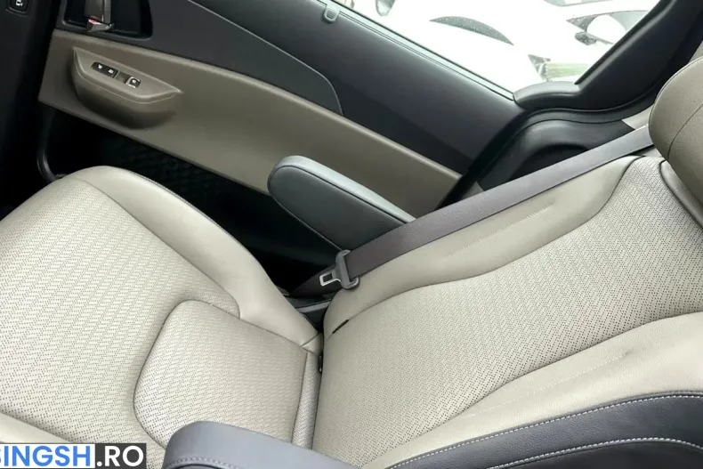 Kia Carnival din 2025 cu 12.094 km - oferta KIA220403 - foto 9