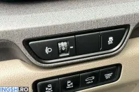 Kia Carnival din 2025 cu 12.094 km - oferta KIA220403 - foto 11