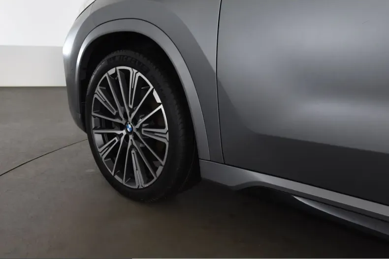 BMW X1 (Seria X) din 2024 cu 70.896 km - oferta BMW220423 - foto 18