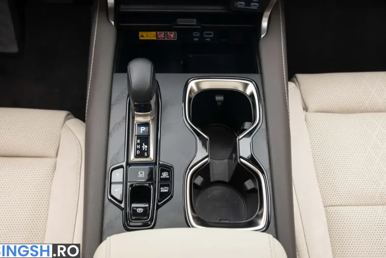 Lexus RX 450 din 2024 cu 18.024 km - oferta LEX220447 - foto 37