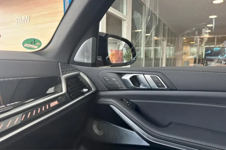 BMW X5 (Seria X) din 2025 cu 18.291 km - oferta BMW220456 - foto 12
