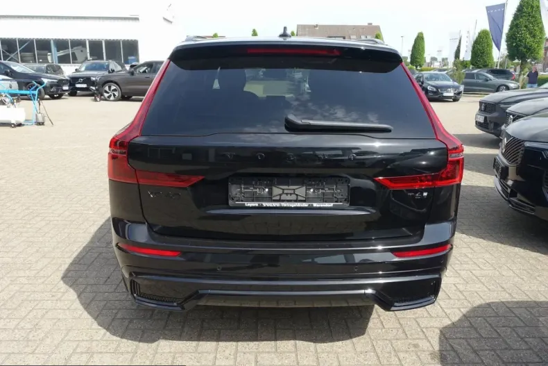 Volvo XC60 din 2025 cu 10.800 km - oferta VOL220457 - foto 6
