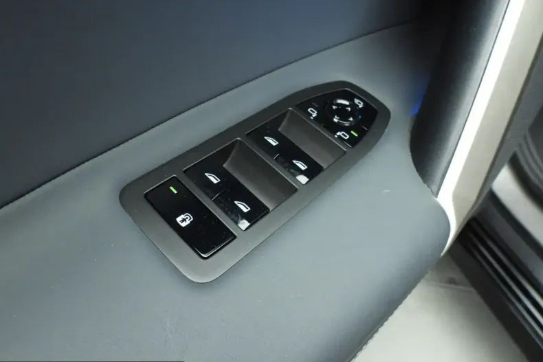 BMW iX din 2022 cu 37.000 km - oferta BMW220460 - foto 22