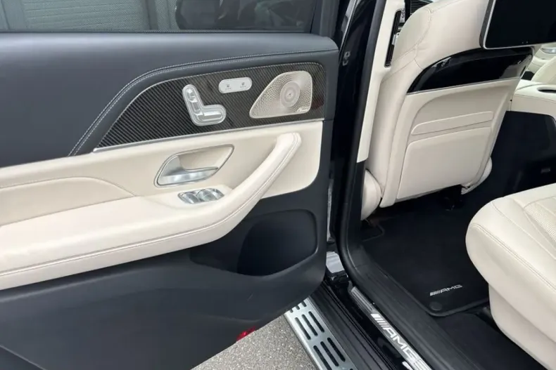 Mercedes-Benz GLS 63 (Clasa GLS) din 2024 cu 27.688 km - oferta MER220463 - foto 29