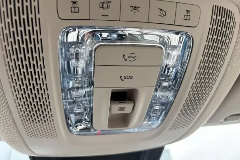Mercedes-Benz GLS 63 (Clasa GLS) din 2024 cu 27.688 km - oferta MER220463 - foto 33
