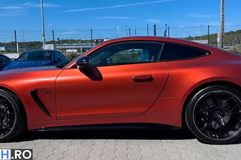 Mercedes-Benz AMG GT (Clasa GT) din 2025 cu 2.800 km - oferta MER220472 - foto 6