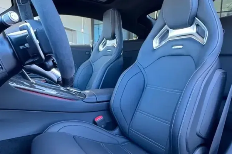 Mercedes-Benz AMG GT (Clasa GT) din 2025 cu 2.800 km - oferta MER220472 - foto 9