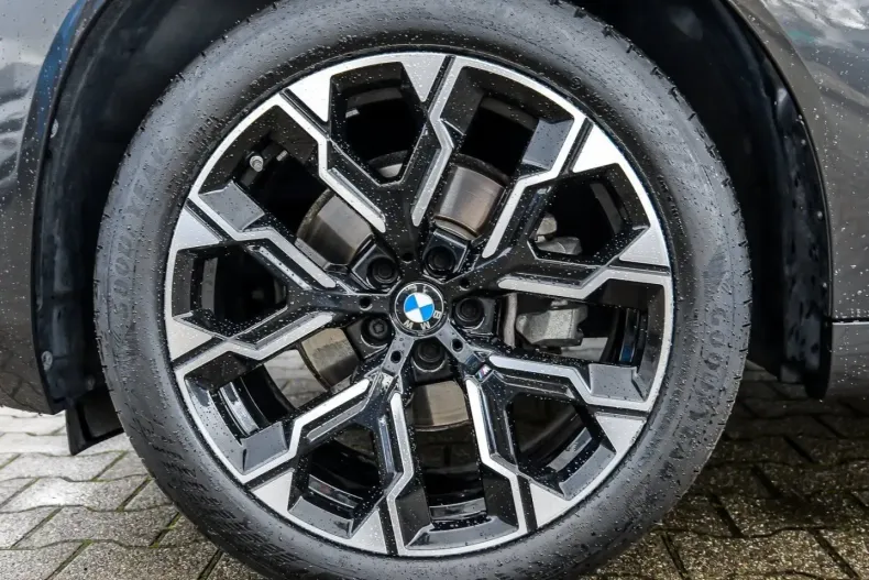 BMW X3 (Seria X) din 2025 cu 23.034 km - oferta BMW220480 - foto 4