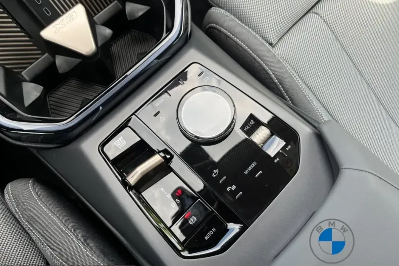 BMW X3 (Seria X) din 2025 cu 18.439 km - oferta BMW220481 - foto 13
