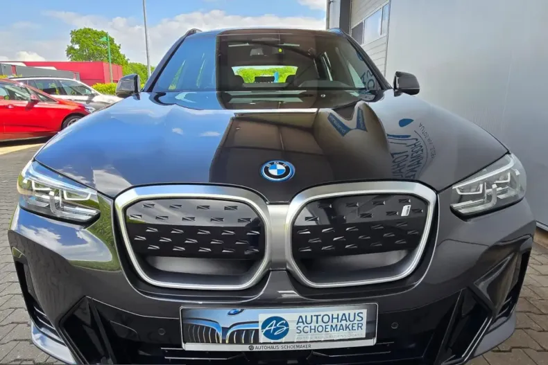 BMW iX3 (Seria X) din 2023 cu 77.250 km - oferta BMW220491 - foto 9