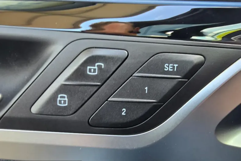 BMW iX3 (Seria X) din 2023 cu 77.250 km - oferta BMW220491 - foto 26