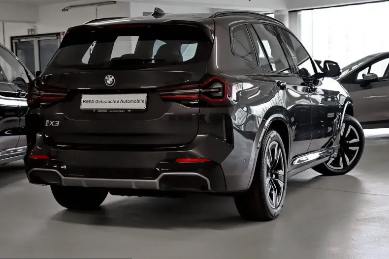 BMW iX3 (Seria X) din 2023 cu 65.743 km - oferta BMW220492 - foto 4
