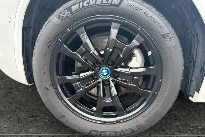BMW iX3 (Seria X) din 2023 cu 73.302 km - oferta BMW220496 - foto 6