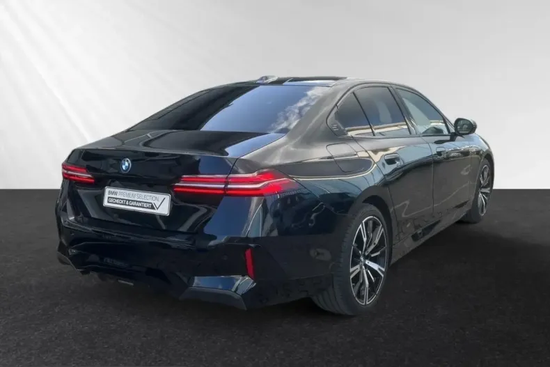 BMW 550 (Seria 5) din 2024 cu 28.400 km - oferta BMW220500 - foto 4