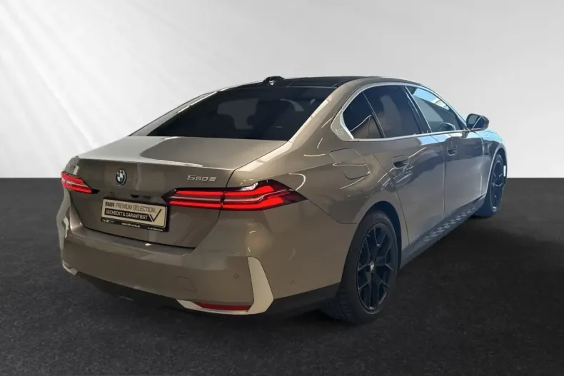BMW 550 (Seria 5) din 2024 cu 19.992 km - oferta BMW220501 - foto 2