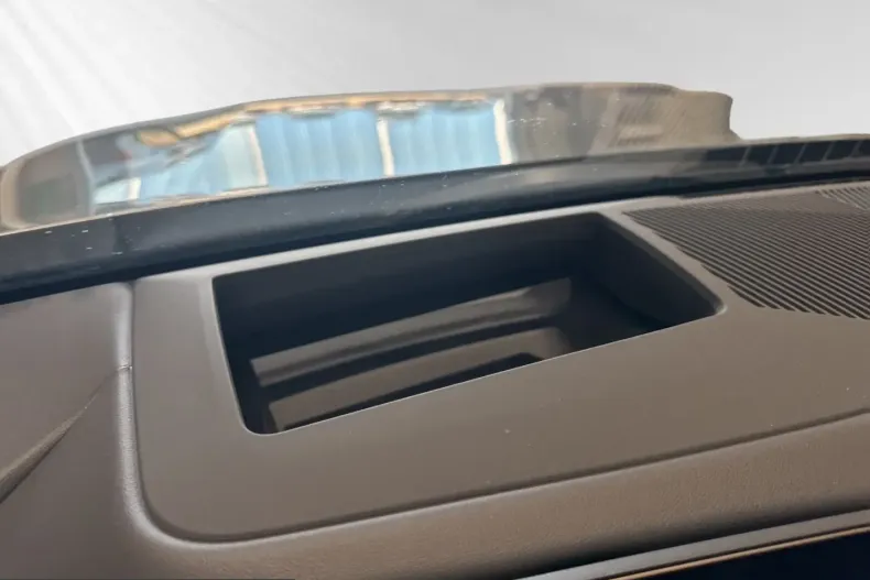 BMW 550 (Seria 5) din 2024 cu 19.992 km - oferta BMW220501 - foto 14