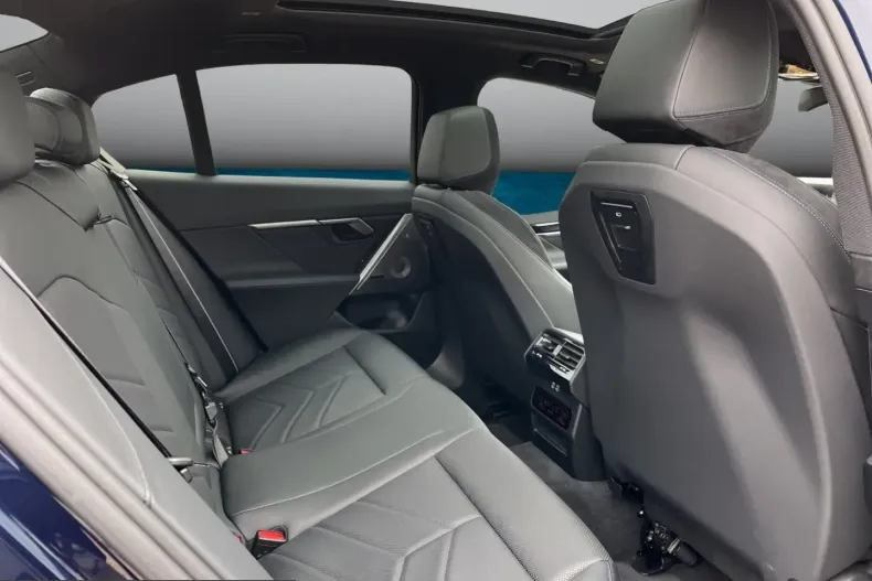 BMW 550 (Seria 5) din 2024 cu 44.300 km - oferta BMW220505 - foto 19