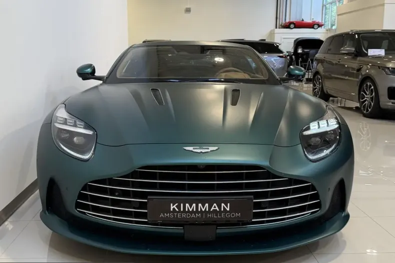Aston Martin DB12 din 2024 cu 7.034 km - oferta AST220508 - foto 3