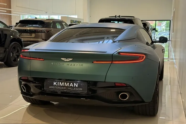 Aston Martin DB12 din 2024 cu 7.034 km - oferta AST220508 - foto 8