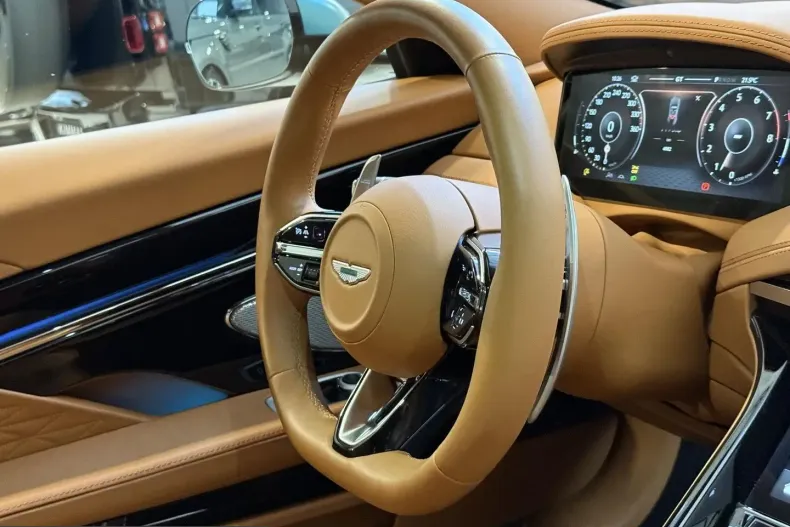 Aston Martin DB12 din 2024 cu 7.034 km - oferta AST220508 - foto 21