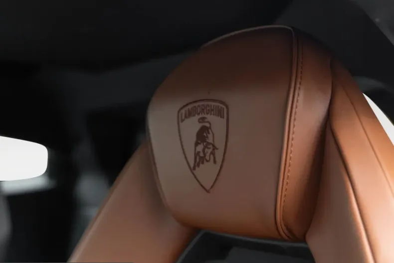 Lamborghini Revuelto din 2024 cu 7.499 km - oferta LAM220510 - foto 27